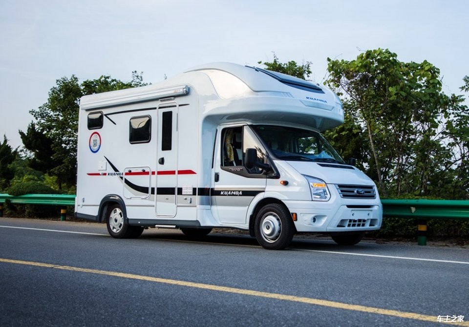 大连宽大 k7房车蓝牌c照便可驾驶