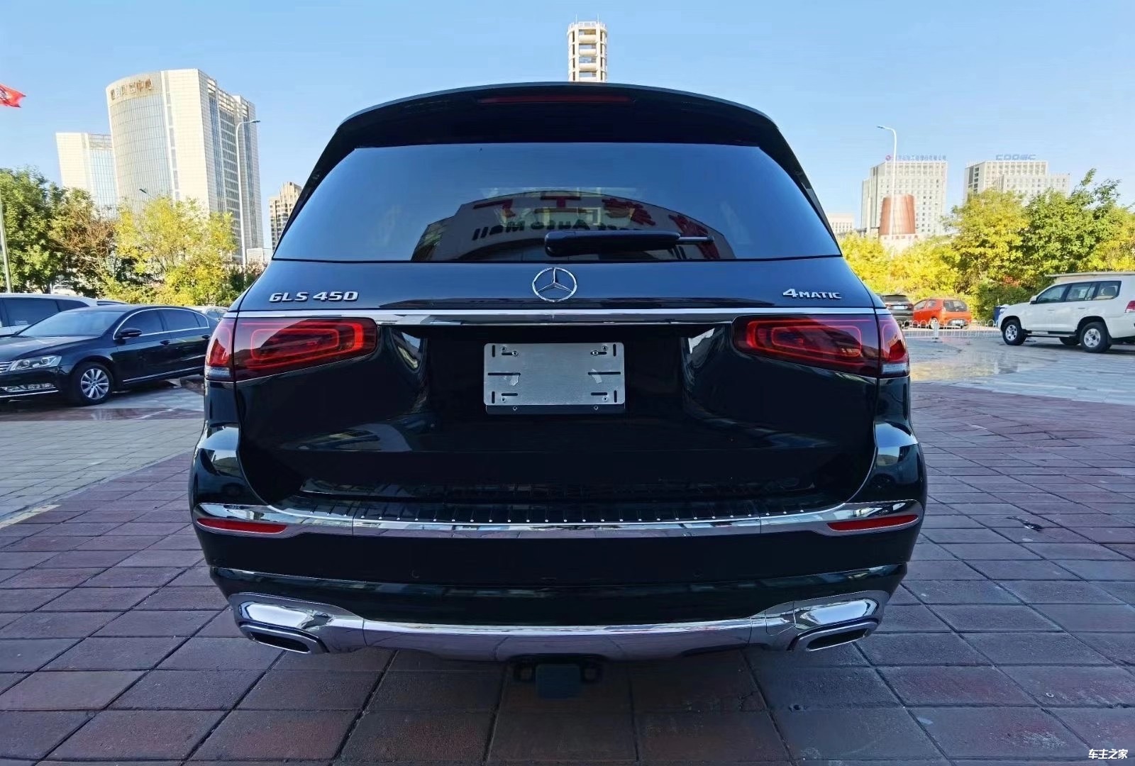 2020款平行进口奔驰gls45030t国六豪华suv云南昆明第一批提车