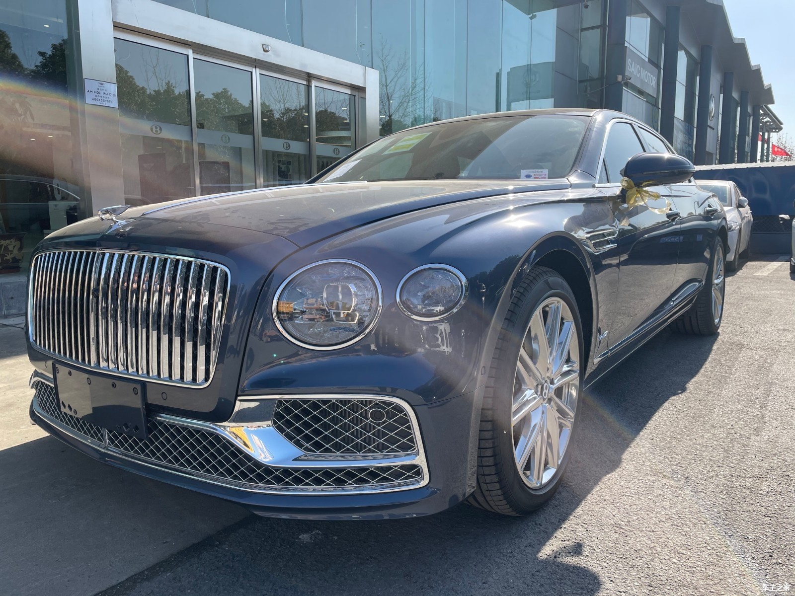 > 21款宾利飞驰完美立标旋转屏现车特惠可分期