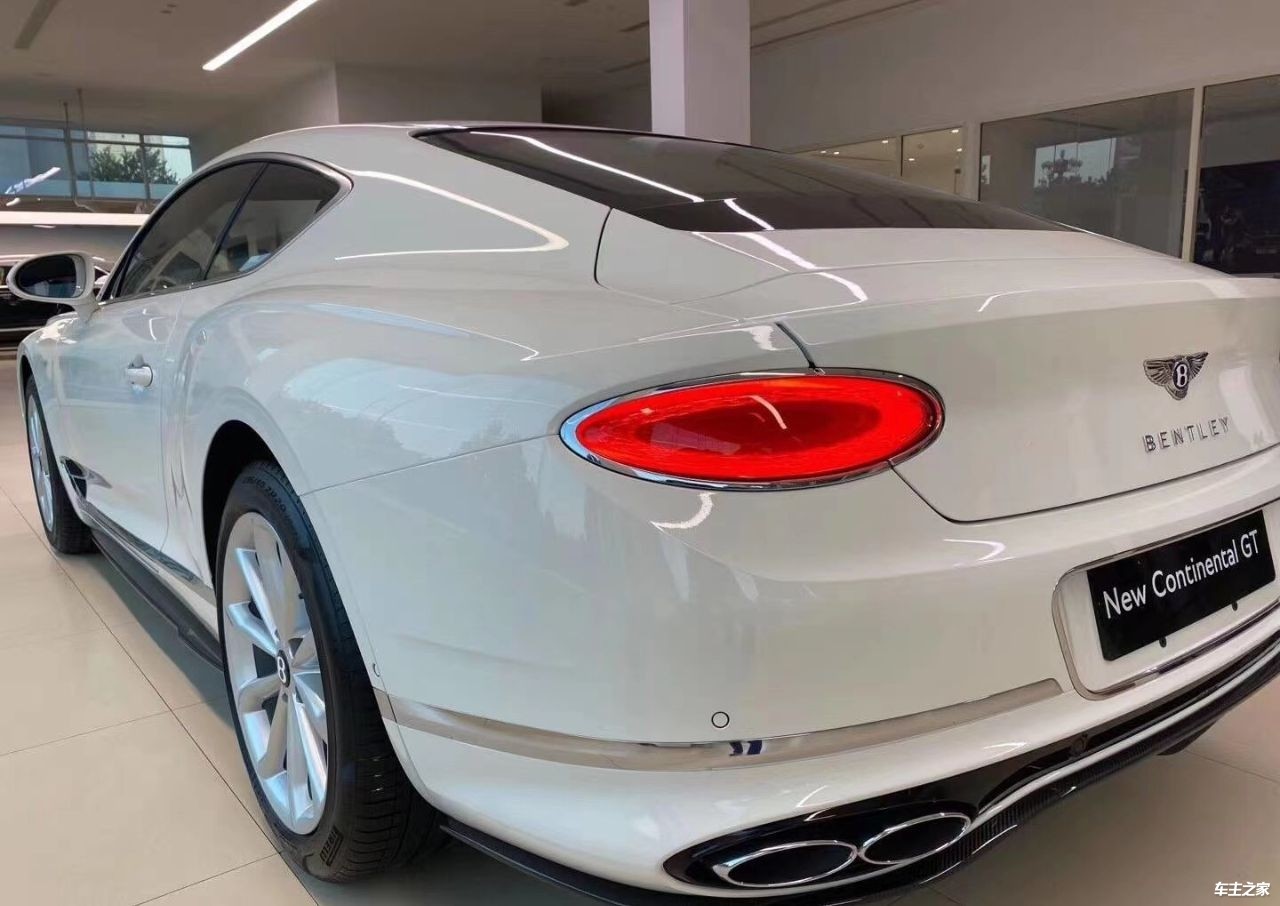 平行进口2020款宾利欧陆展厅现车云南昆明直营店实拍详解报价