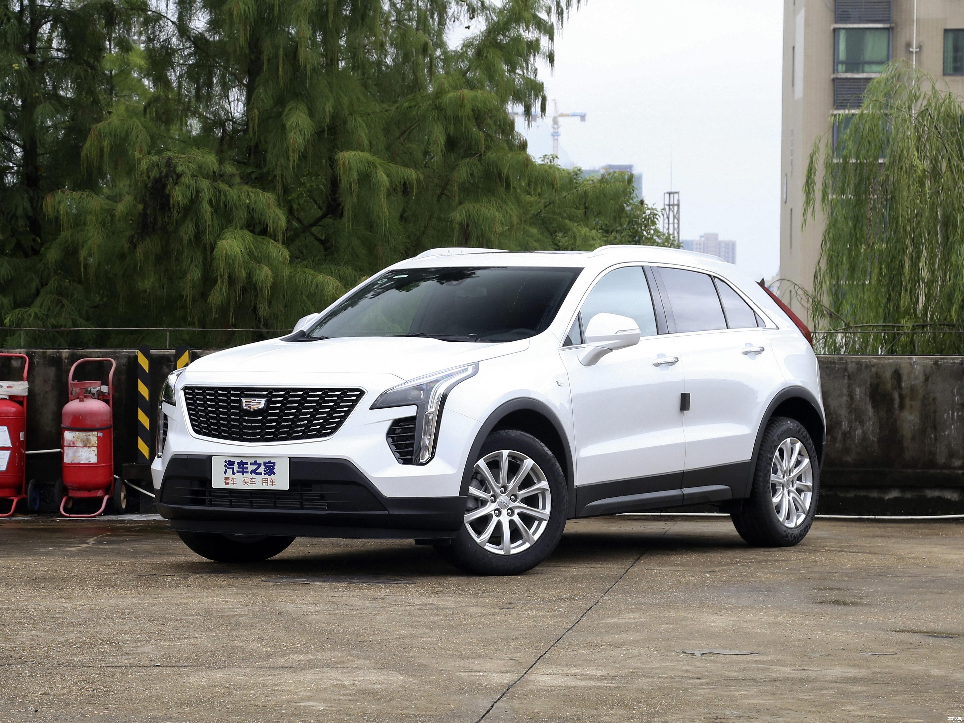 凯迪拉克xt4价格多少 最高优惠14万 店内特价可分期