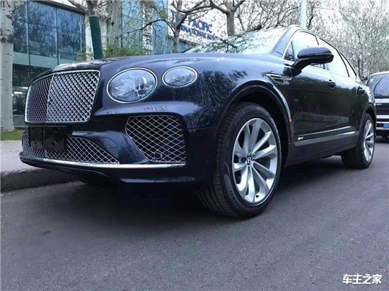 添越混合动力深蓝宝石到店实拍