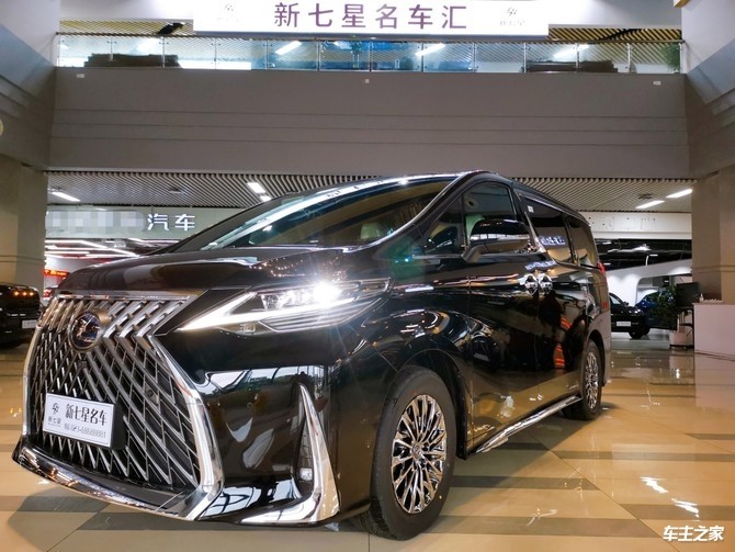 重慶2021款全新雷克薩斯lm300h商務車體驗