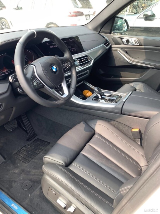 21款宝马x5天津现车 全国分期 国六开售