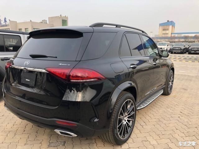 20款奔驰gle350运动时尚本钱出售国六现车