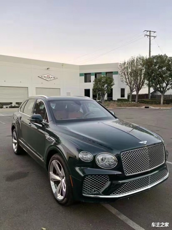 21款宾利添越40t现车国六排放配置齐全最低价格销售