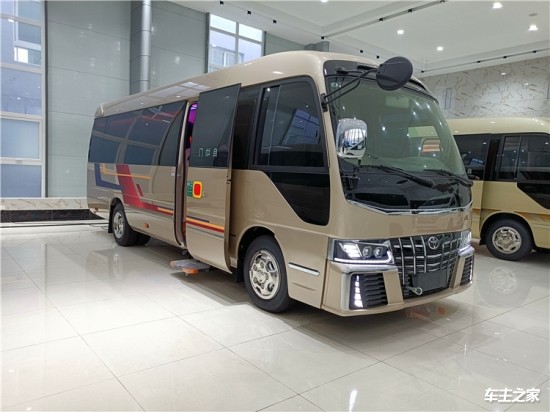 97国际“2025高压电缆十大品牌”等系列榜单在京正式发布