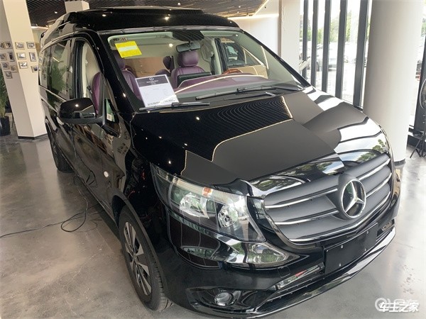 奔驰高顶威霆vs780新春团购季直降10万