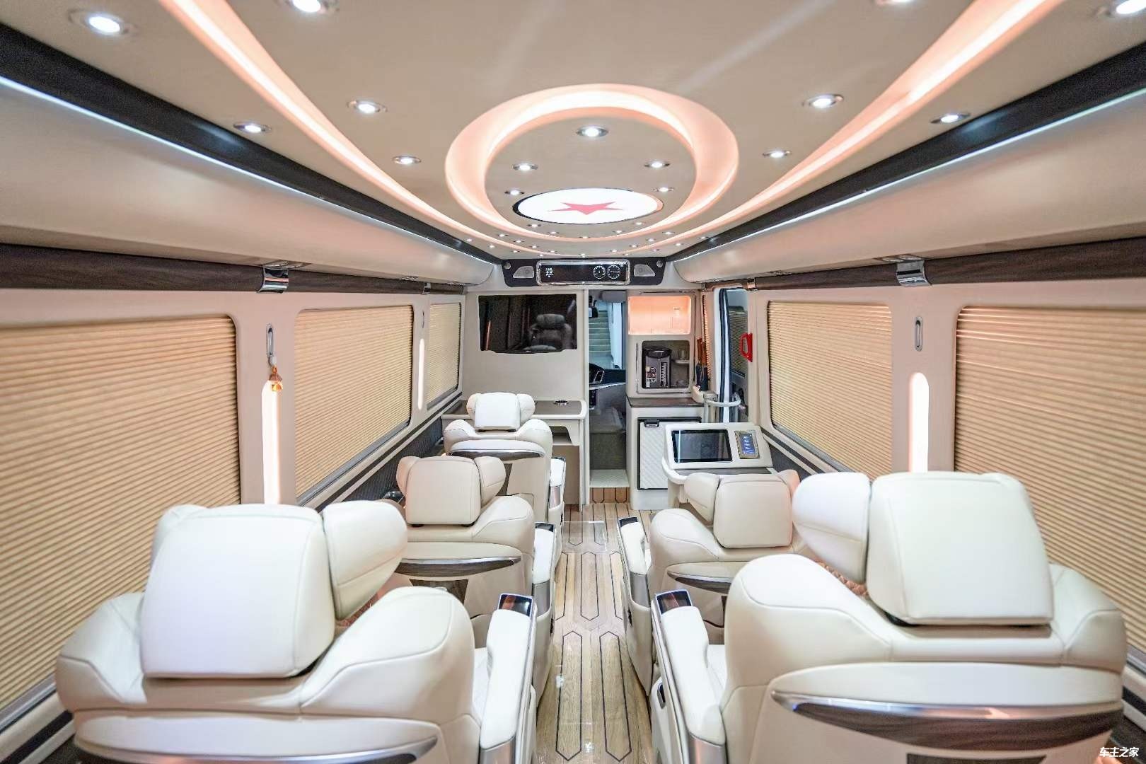 宇通t7星河版企业接待的必选车型最高优惠10万