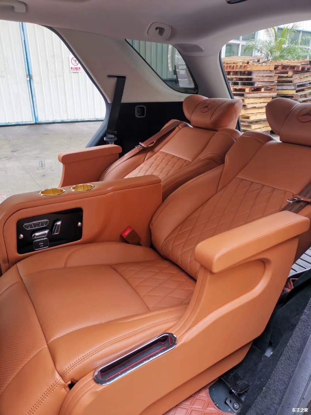 奔驰ml改装航空座椅内饰改装5