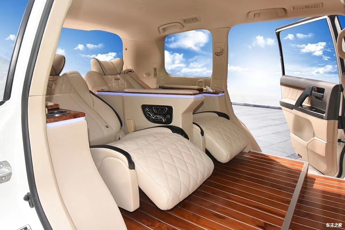 丰田兰德酷路泽改装航空座椅2