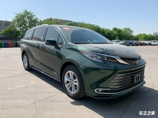 22款丰田塞纳混动稀有颜色商务居家两用