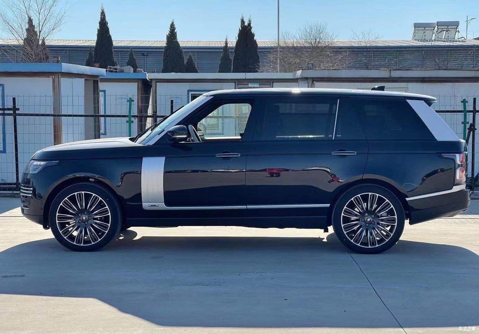 21款路虎揽胜30汽油创世加长揽胜加长版2022款价格云南130万起售