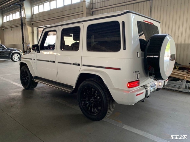 现购奔驰g级美规版享4.8万优惠 欢迎到店试驾