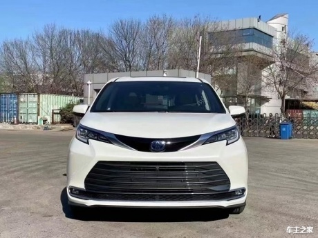 全新平行进口丰田塞纳加版现车