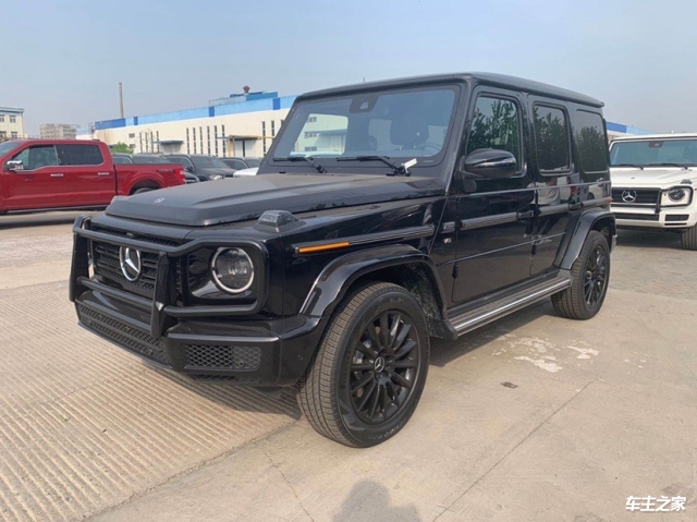 奔驰大g2021款奔驰g550内外兼修而实力卓越动力更佳