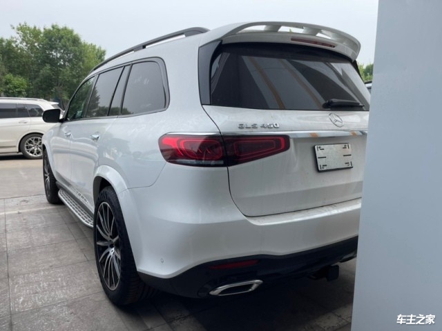 22款奔驰gls450白色现车史前钜惠可分期