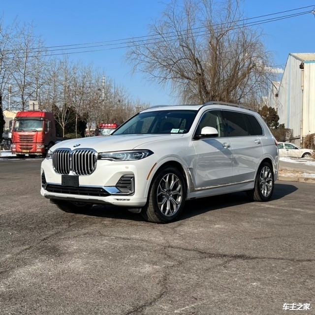 昆明2021款宝马x7美规五月直降10万优惠促销
