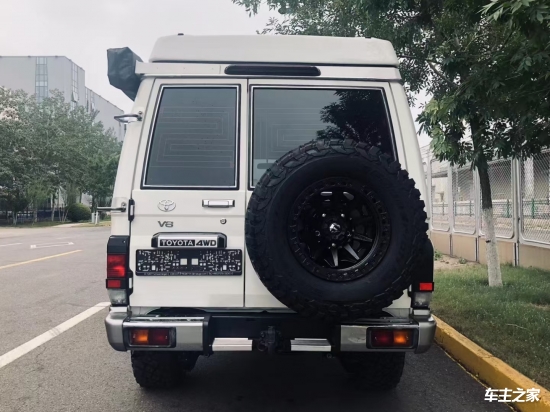 丰田lc78柴油4500改装房车