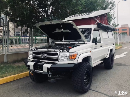 丰田lc78柴油4500改装房车