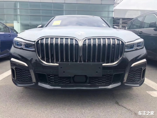 2022款宝马760防弹私人订制