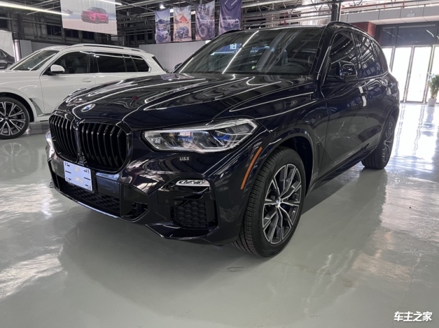 2022款宝马x5现车优惠酬宾60余万起售销售全国最低价