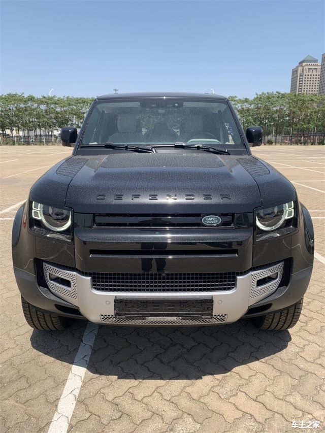 西安进口路虎卫士30t欧规版展厅现车降价优惠促销