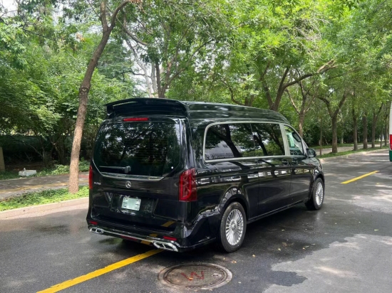 奔驰v250v260商务车内饰翻新升级天津奔驰房车商务定制改装厂