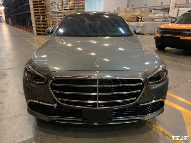 2022款奔驰s450amg长轴四驱134万起s450最高配