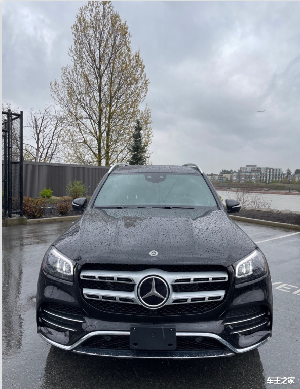22款奔驰gls450性比价极高全国可分期可上牌