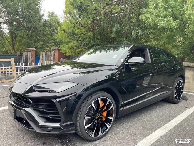 兰博基尼urus 小野牛 港口现车特价售全国 支持分期垫款发车|优惠促销