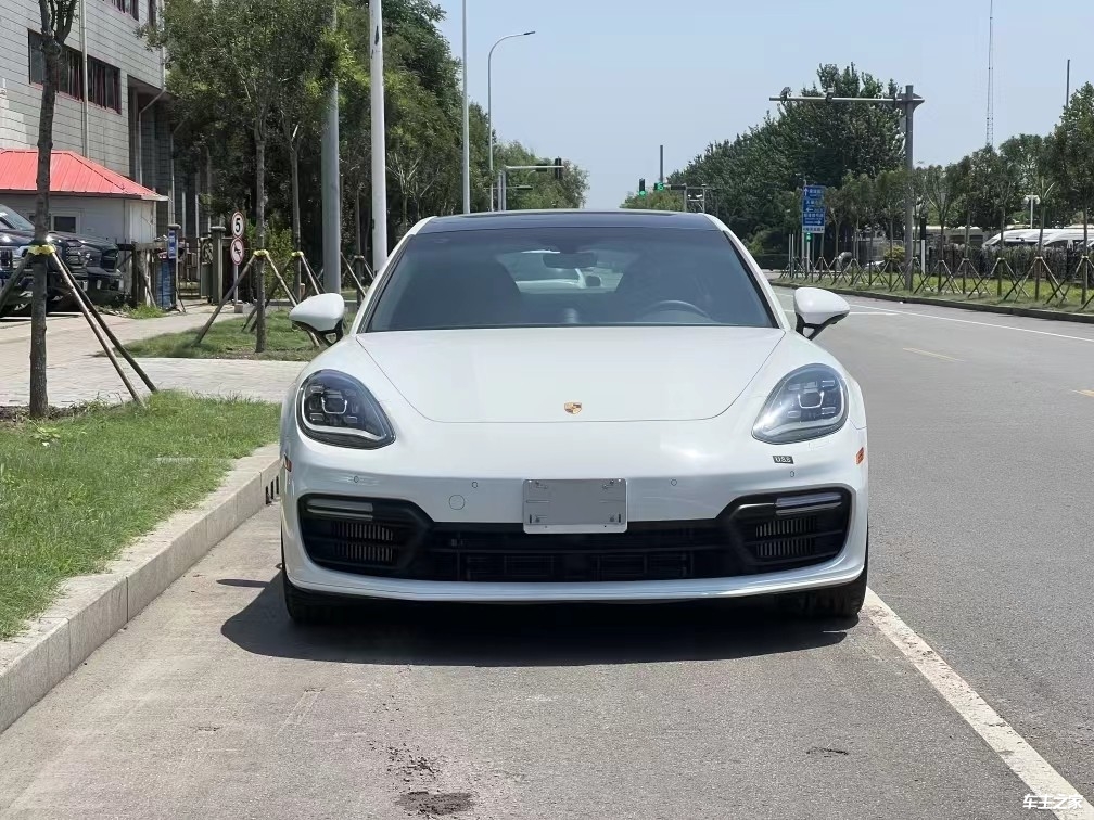 22款保时捷帕拉梅拉最低多少钱时尚轿跑