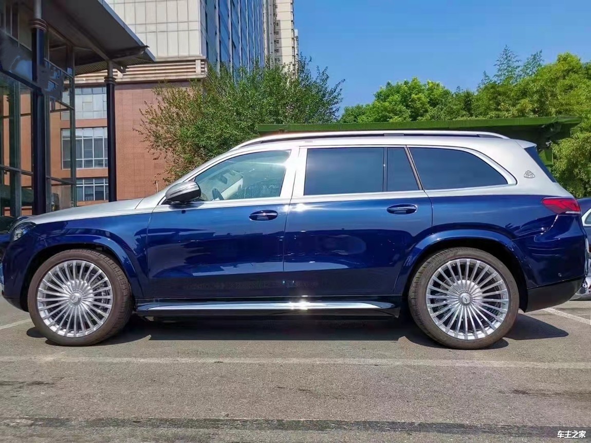 奔驰迈巴赫gls600礼尚版最低加多少钱报价中的奢华者