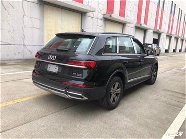 23款奥迪q730t港口最新价格 配置详解现车5x万起售