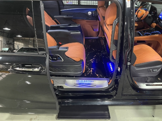 天津丰田商务车内饰定制改装厂新款丰田塞纳赛娜格瑞维亚改装