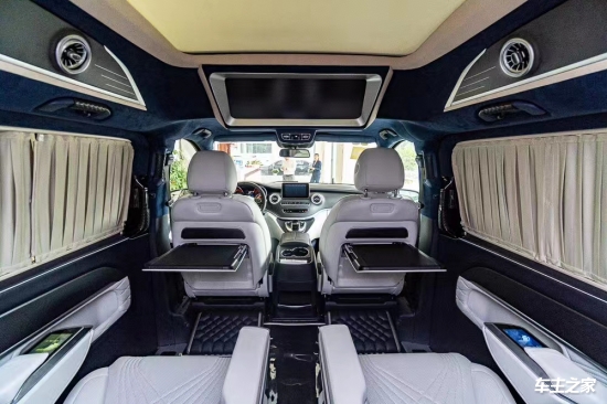 昆明奔驰v260l改装高顶商务车定制升级内饰奢华双色香槟金