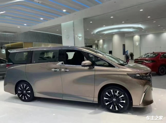 2024款丰田丰田alphard埃尔法西安现货售价1188万