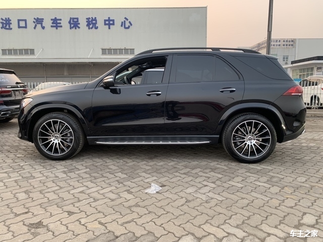 22款平行进口车奔驰gle450现车行情