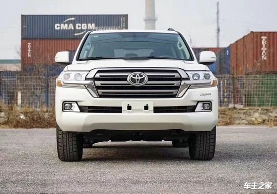 21款兰德酷路泽4000七座高丐版西安售价仅需70万