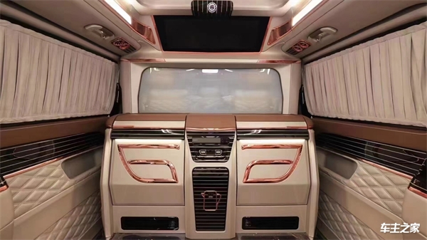 2021款奔驰v260l新款9速改装升级迈巴赫vs980l