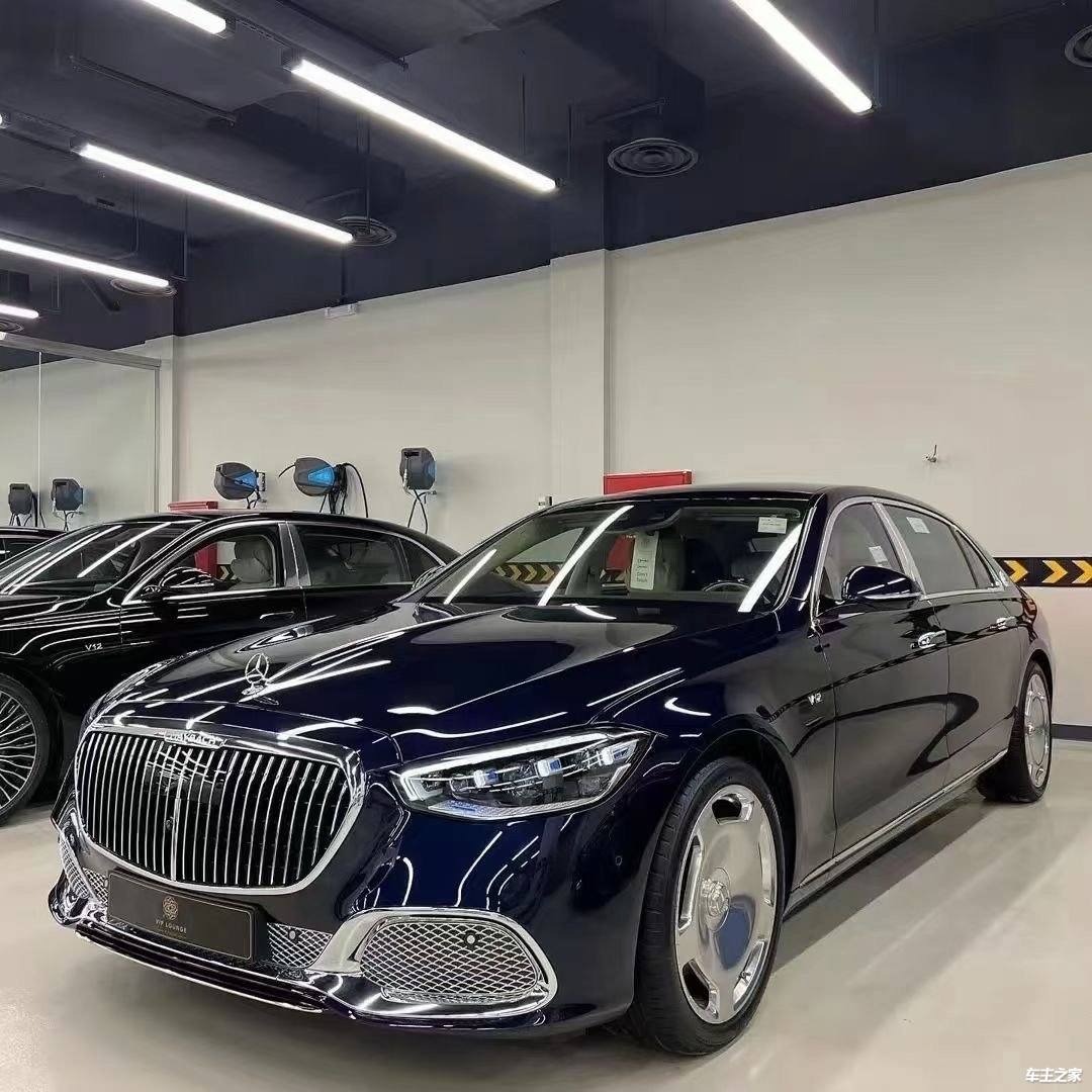 【图】23款迈巴赫s680蓝米 匠心高定版329.