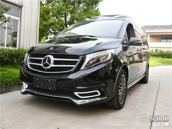 全新奔驰V260L改装商务车，铂驰维努斯高顶全隔断奢华MPV