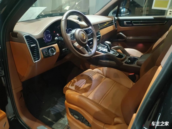 2024款保时捷卡宴铂金版兰州898万专卖911718卡宴全系