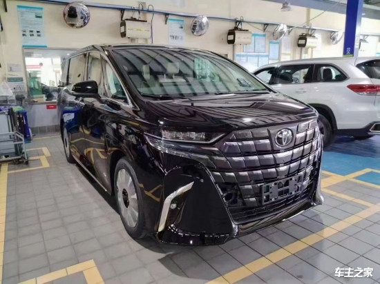 24款丰田埃尔法港口988万起专卖威尔法lm350全系