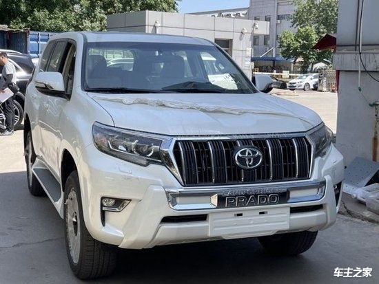 【图】最新款丰田霸道4000低配国六配置图片价格63.