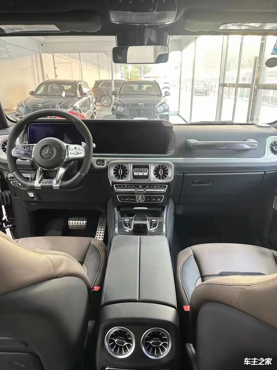 24款奔驰g63amg搭载40t西安提车优惠188万起