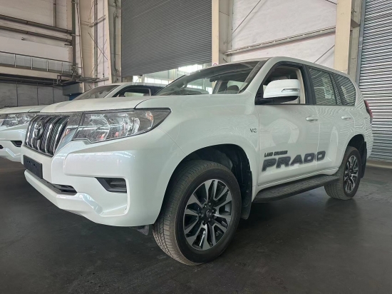 2023款中东版丰田普拉多4000txl9气囊天窗后挂现车批发65万起