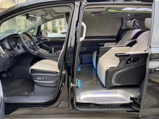 广汽传祺mpv商务车内饰定制改装最新方案天津商务车定制改装工厂