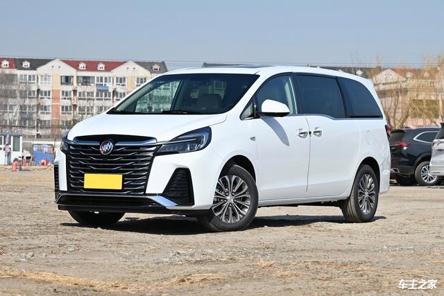 20万出头的别克gl8陆上公务舱终端优惠近3万