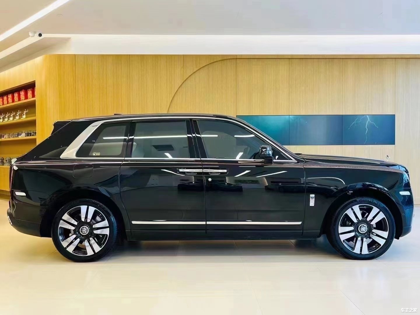 23款劳斯莱斯 库里南 五座版报价|优惠促销 - 北京福辰名车